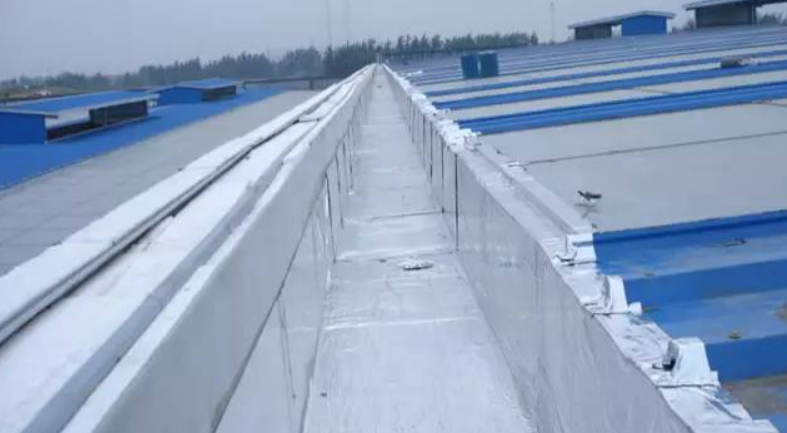 石首办公楼屋面防水案例